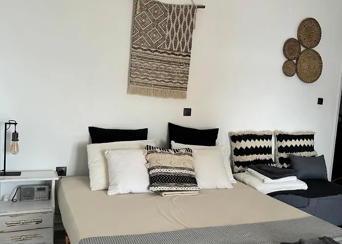 Giorgos Concept Thea Edipsos